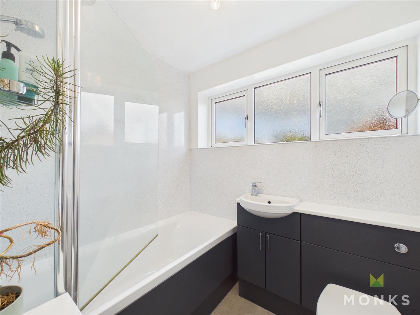 2 Wemsbrook Drive, Shrewsbury, SY4 5AL For Sale